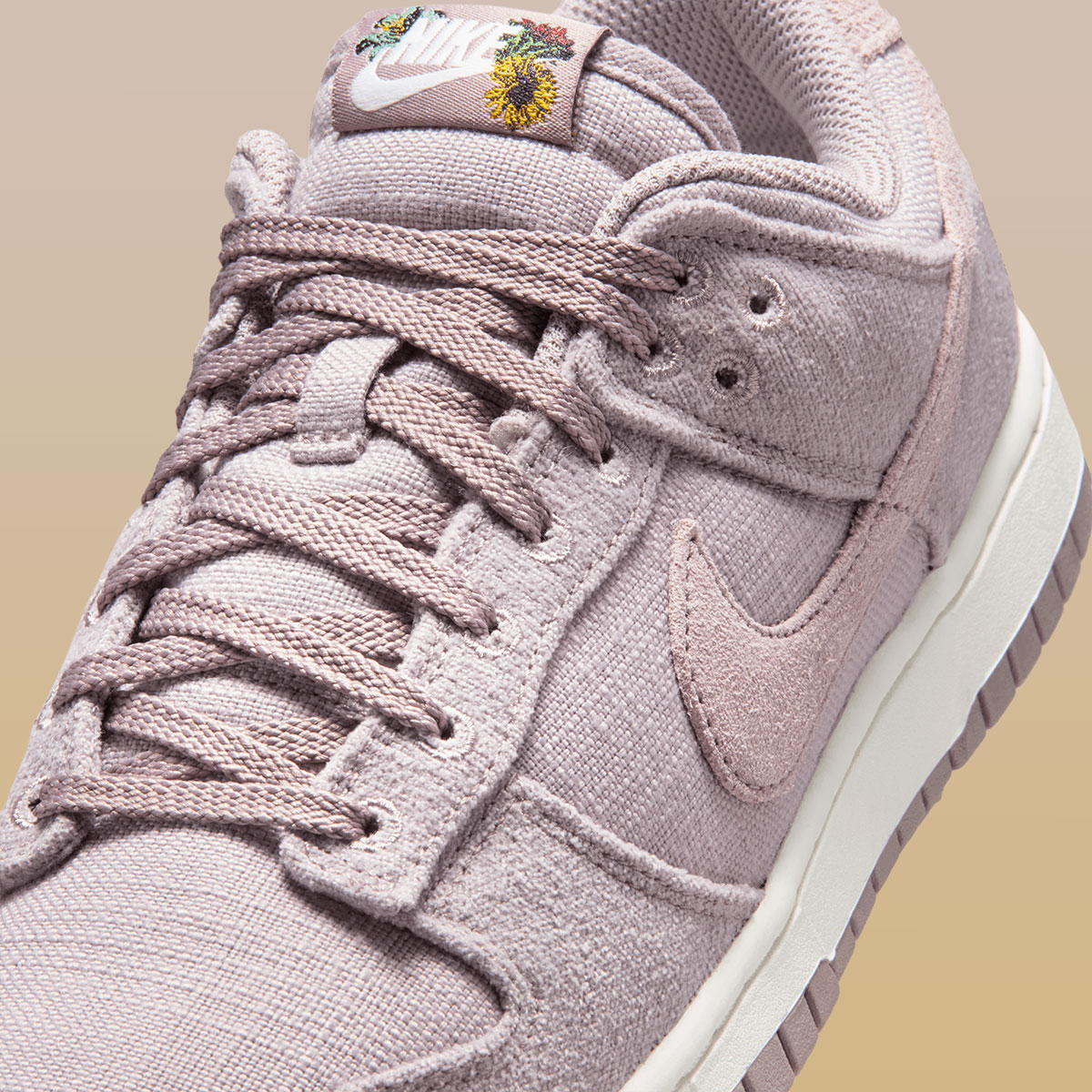 Nike Dunk Low Now Accepting All Flowers Iq0386 226 9