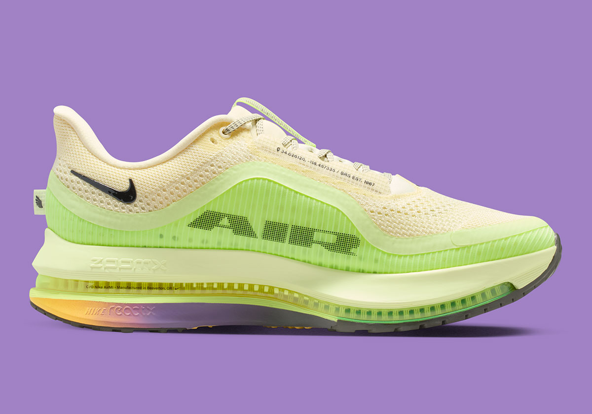 Nike Pegasus Premium Barely Volt Alabaster Hq2592 701 1