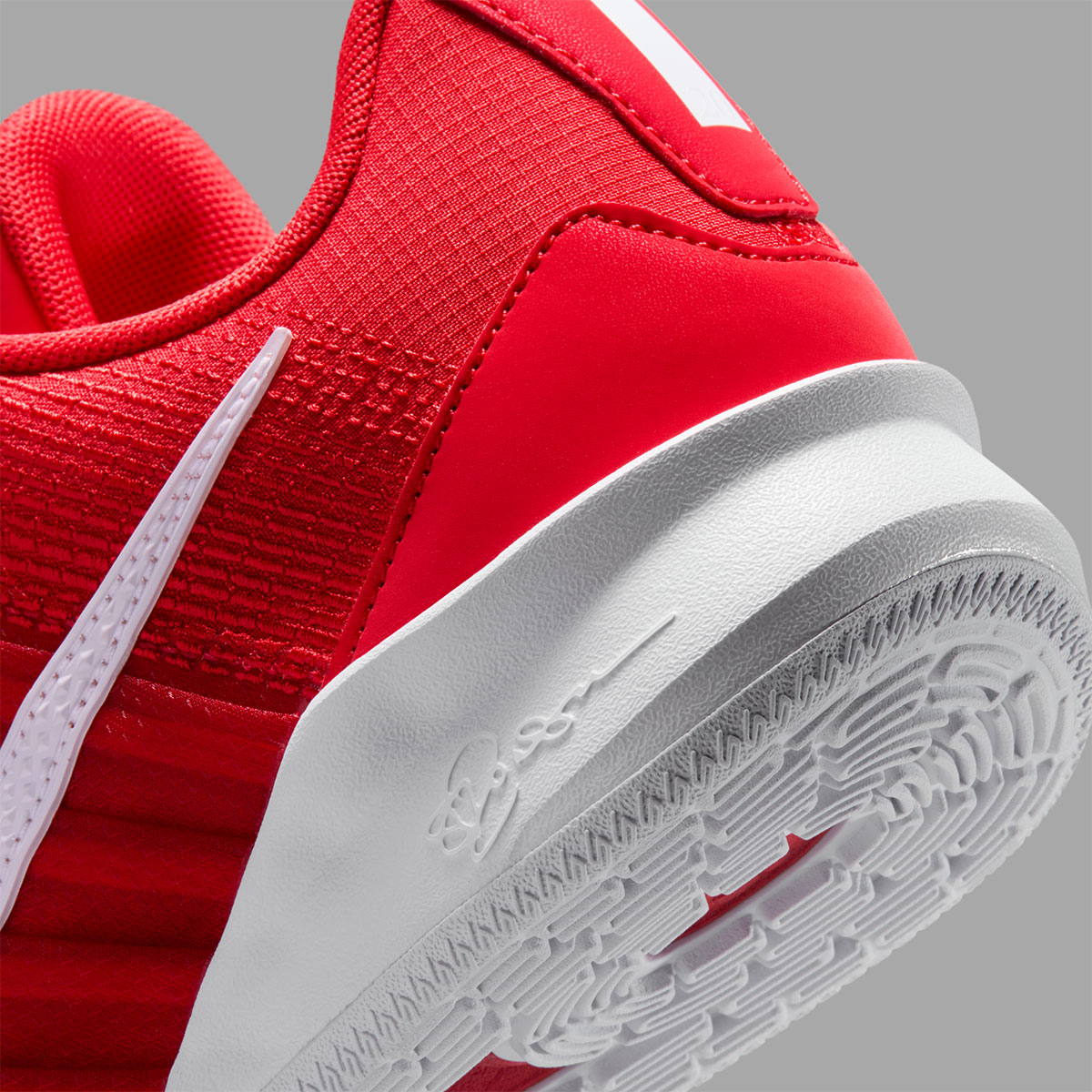 Nike Sabrina 3 Tb University Red Iq9033 600 8