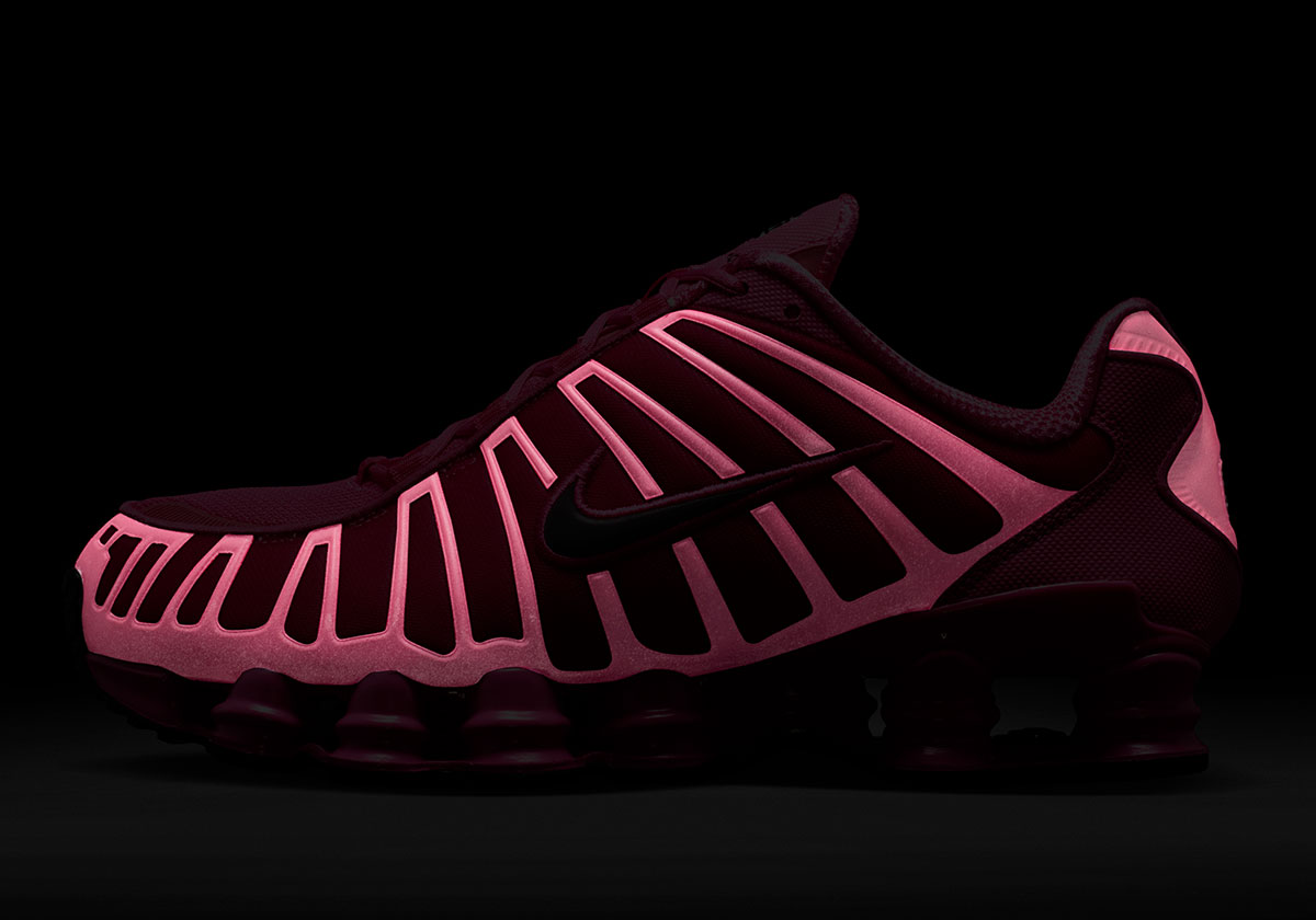 Nike Shox Tl Desert Berry Ih1338 600 1