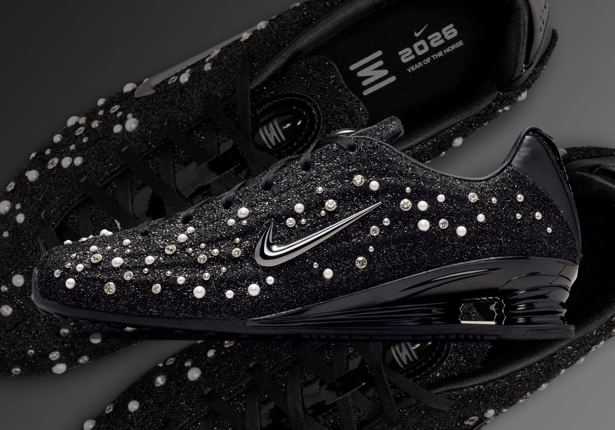 The Nike Shox Z Shimmers For The “Year of the Horse”