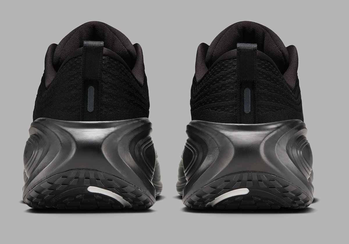 Nike Vomero Plus No Swoosh Black Io4482 002 7