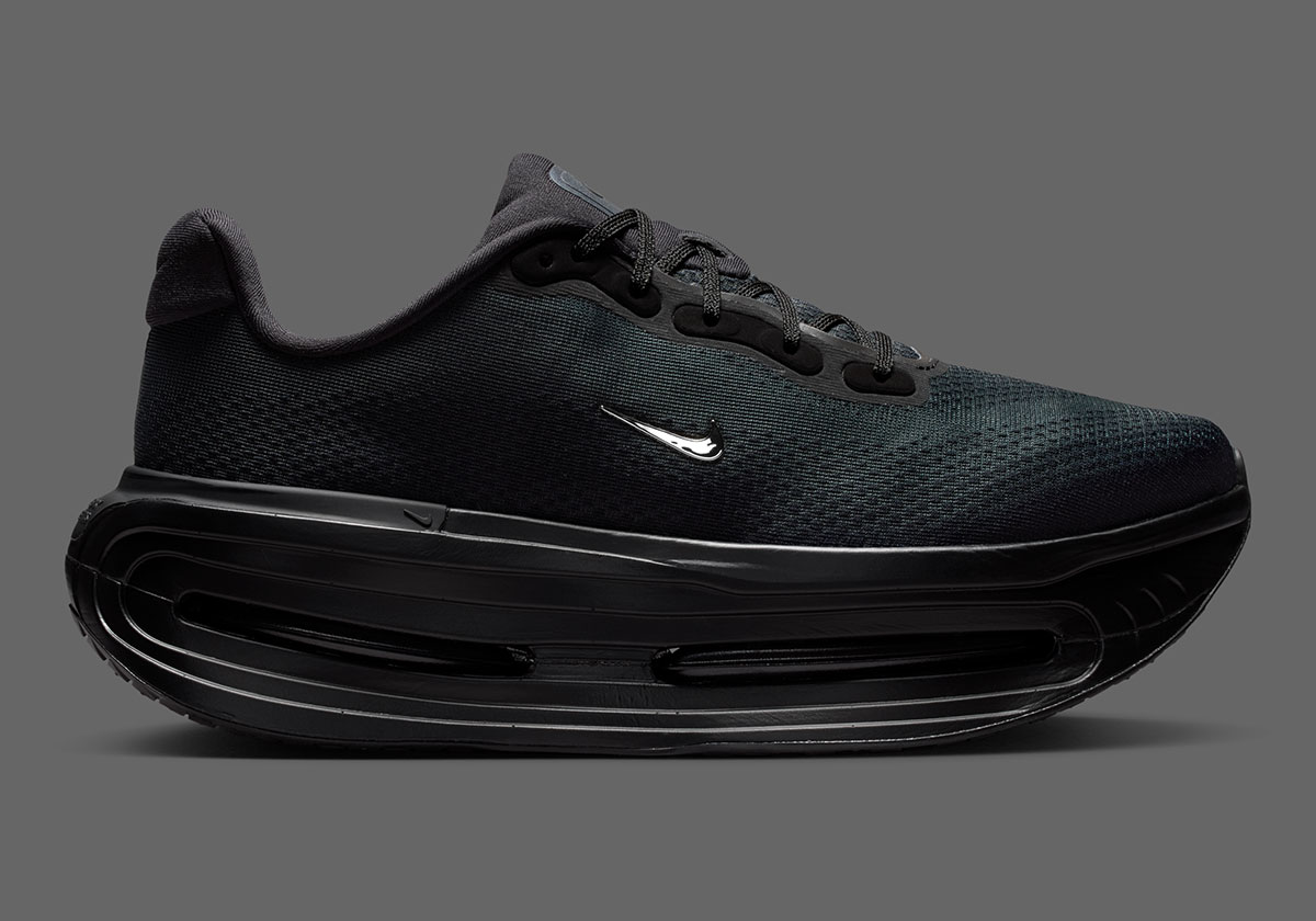 Nike Vomero Premium Black White Iq0627 001 4