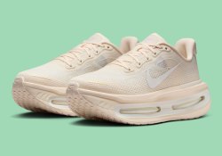 Nike Draws Up The Vomero Premium In A Soothing Chalk