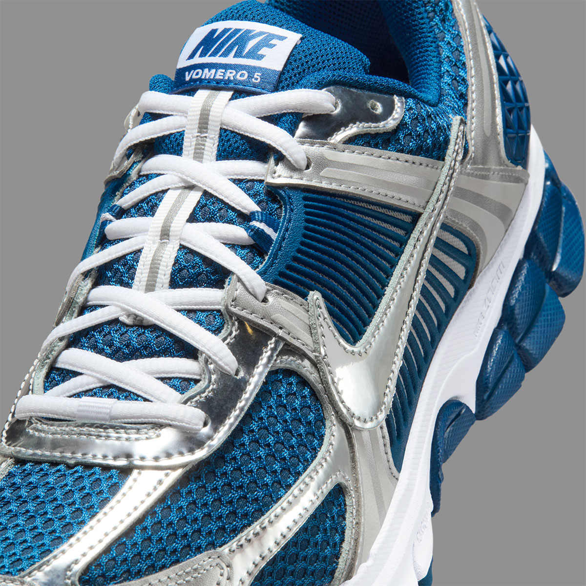 Nike Zoom Vomero 5 Court Blue Metallic Silver Iq9392 476 7