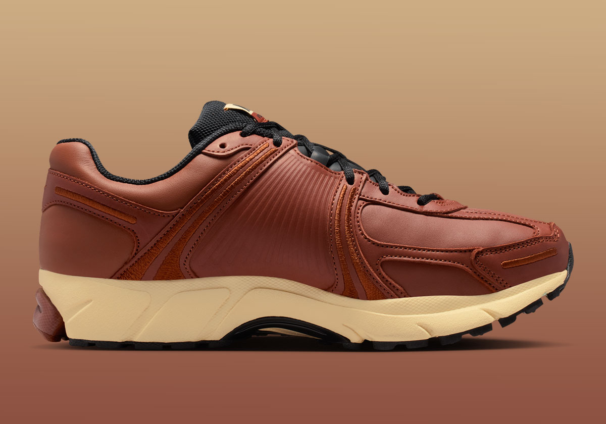 Nike Zoom Vomero 5 Dark Russet Io4555 200 2