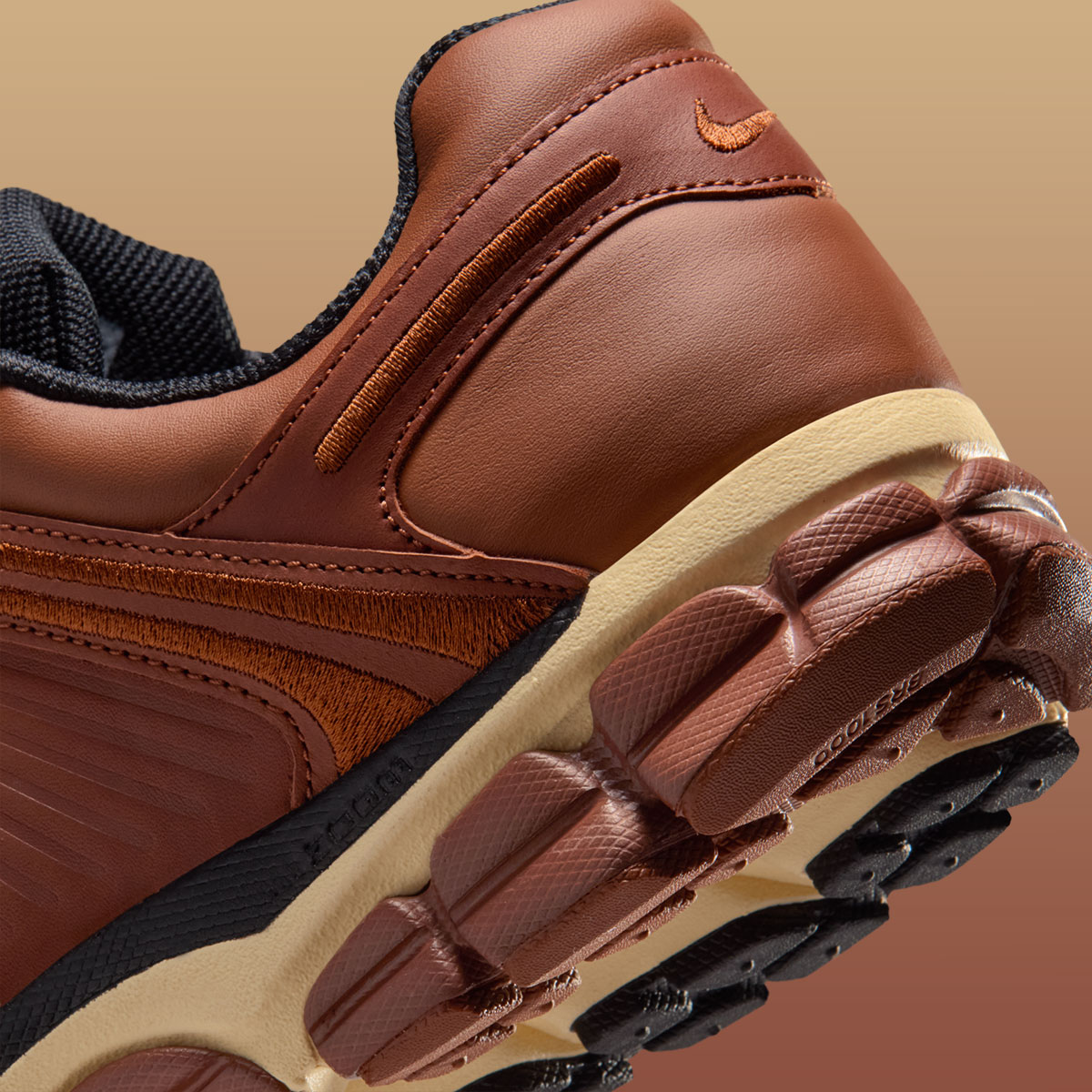 Nike Zoom Vomero 5 Dark Russet Io4555 200 6