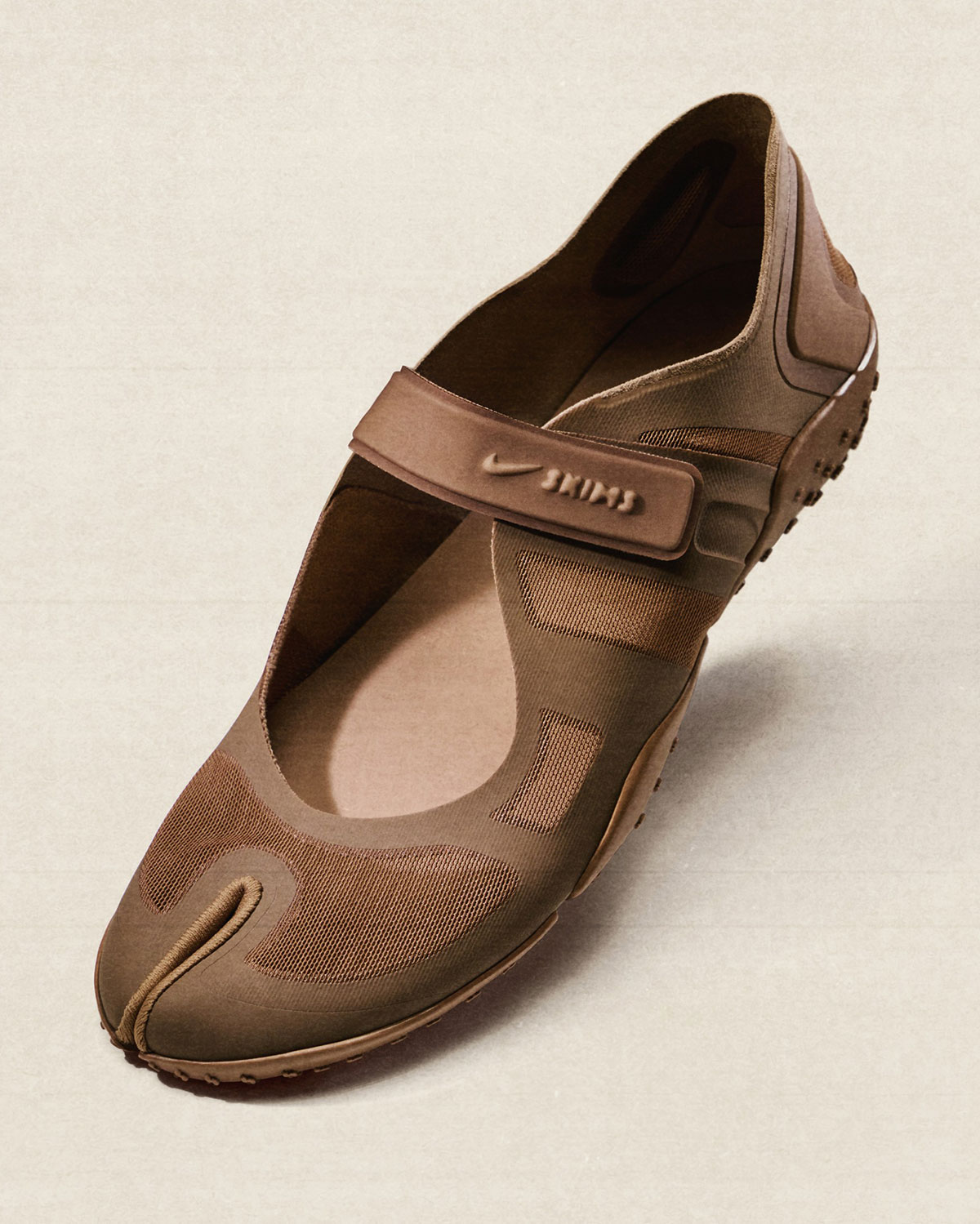 Nikeskims Air Rift 6