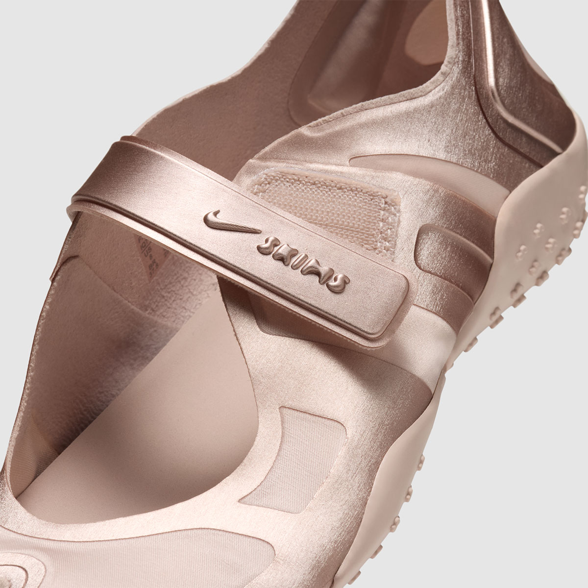 Nikeskims Rift Mesh Satin Silt Red Iq7158 600 2