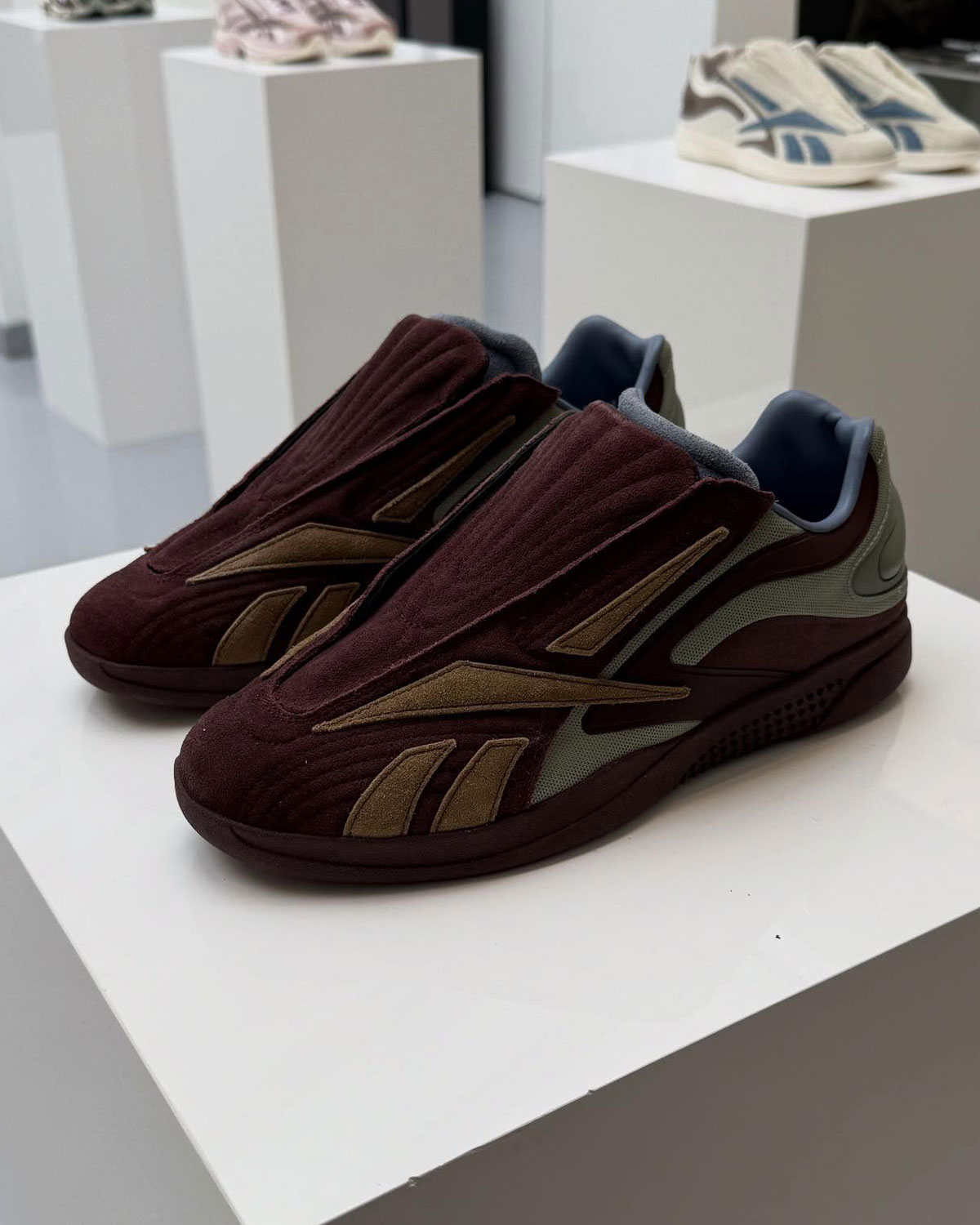 Reebok Ltd Fw26 Suede Pack 4