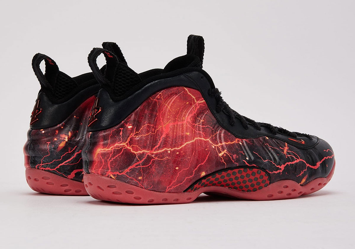 Stranger Things Foamposites 4