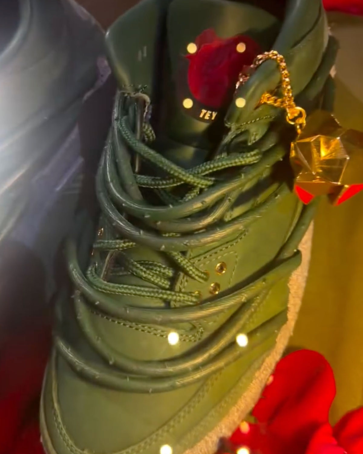 Teyana Taylor Jordans 4