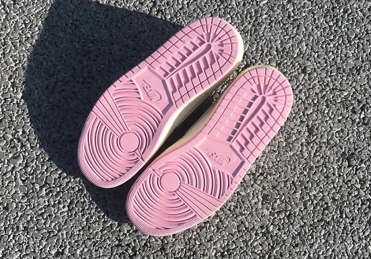 Travis Scott Air Jordan 1 Low Og Pink Iq7604 101 1