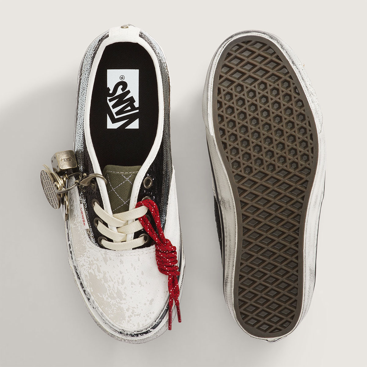 Vans Authentic Sequin Vintage Chanel Bag Vn000db8mcg 4