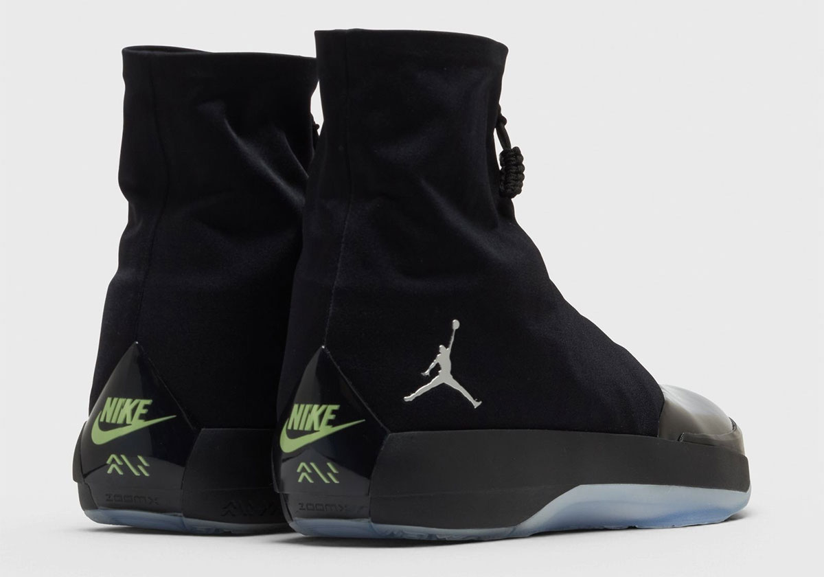 Jordan 4028 Black Green 1
