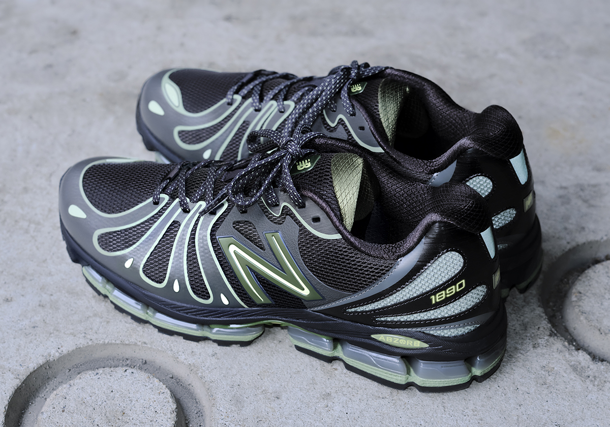 The New Balance 1890 Begins Its Ascension In "Faded Black/Utility Green"