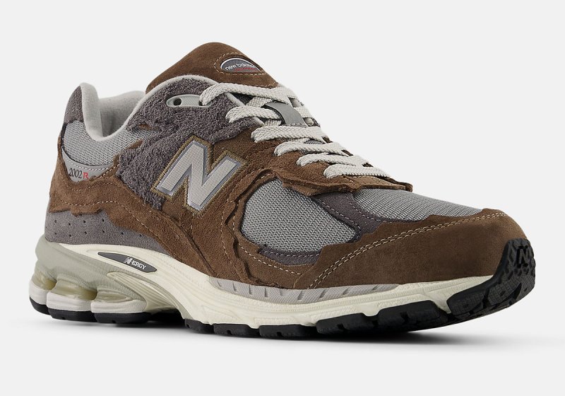 New Balance 2002R Protection Pack Returns For SS26 - SneakerNews.com
