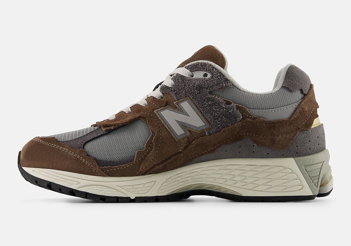 New Balance 2002R Protection Pack Returns For SS26 - SneakerNews.com