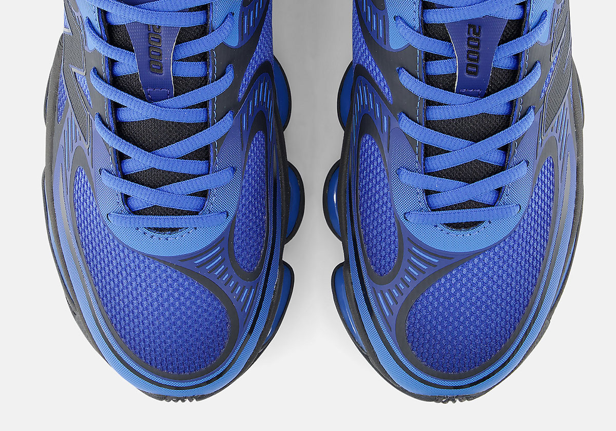 The New Balance 2000 Cracks Open “Blue Oyster”