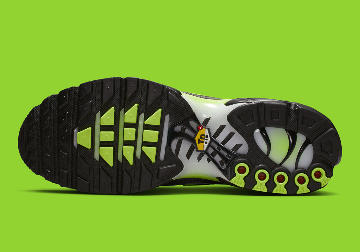 Nike Air Max 95 Neon Iq0288 100 2