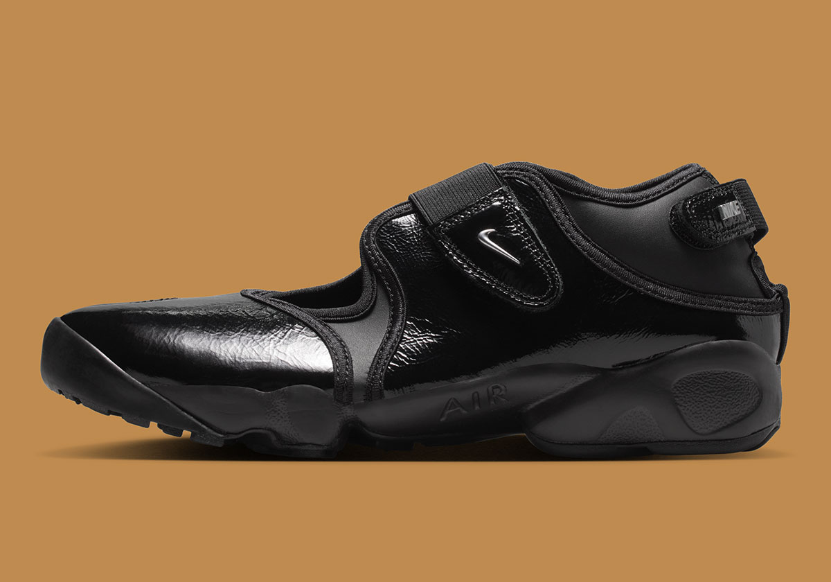 Nike Air Rift Gloss Pack Black Ib8954 001 1