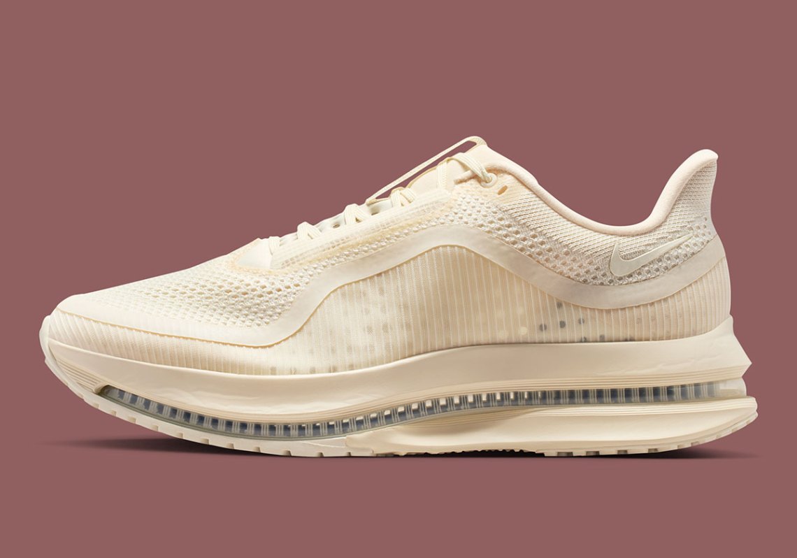 Nike Air Zoom Pegasus Premium Natural Mushroom IQ5691-100 Men\'s New Nike Pegasus Premium SP in Natural / Mushroom – Oneness Boutique main image 4