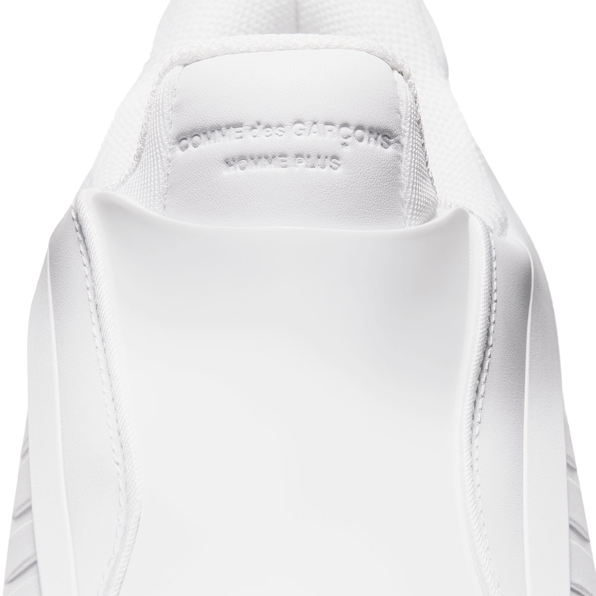 Comme Des Garcons Nike Air Max Dolce Iq5171 100 3