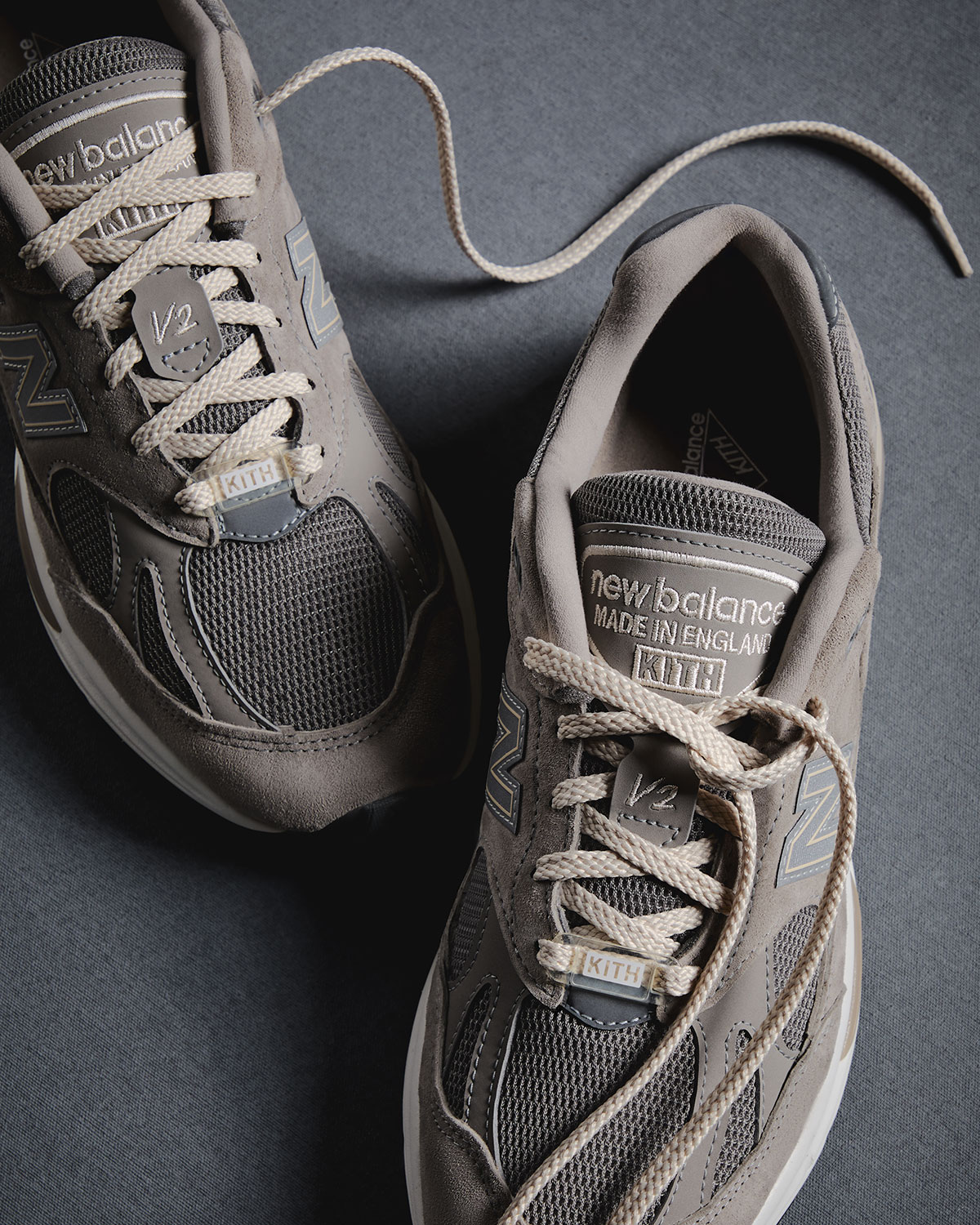 Kith New Balance 991v2 Vetiver 4