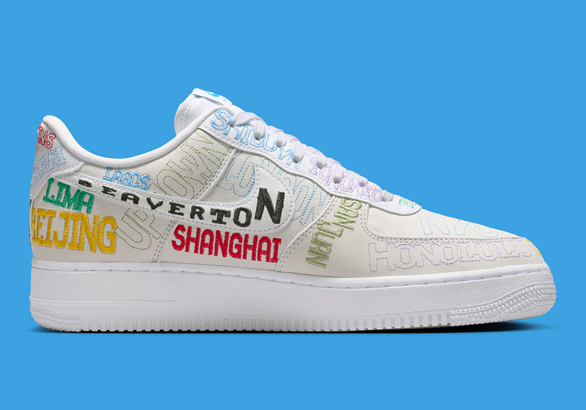 Nike Air Force 1 On Tour Ii1549 100 2