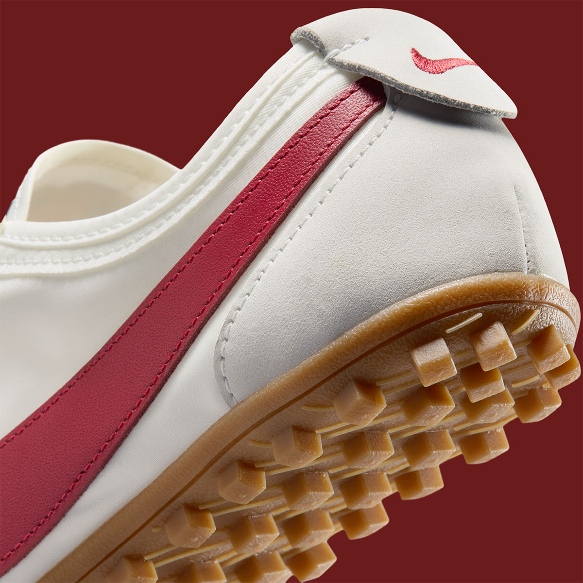 Nike Moon Shoe Summit White Team Crimson Ii0407 100 8