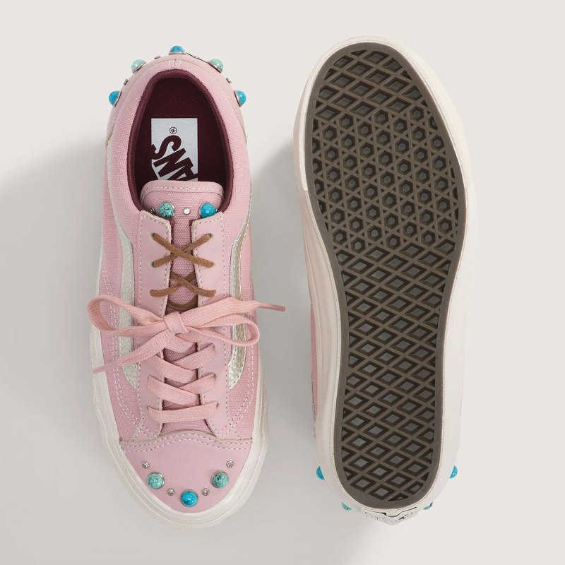 Vans Skool Rhinestone The Vans Old Skool Stays Hot With Two Premium