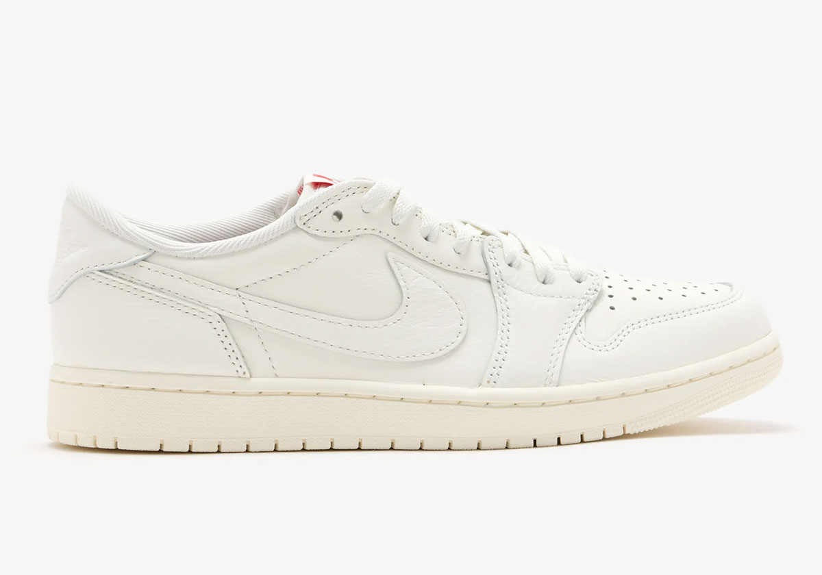 Air Jordan 1 Low Og Sail Hq6998 100 4 E35764