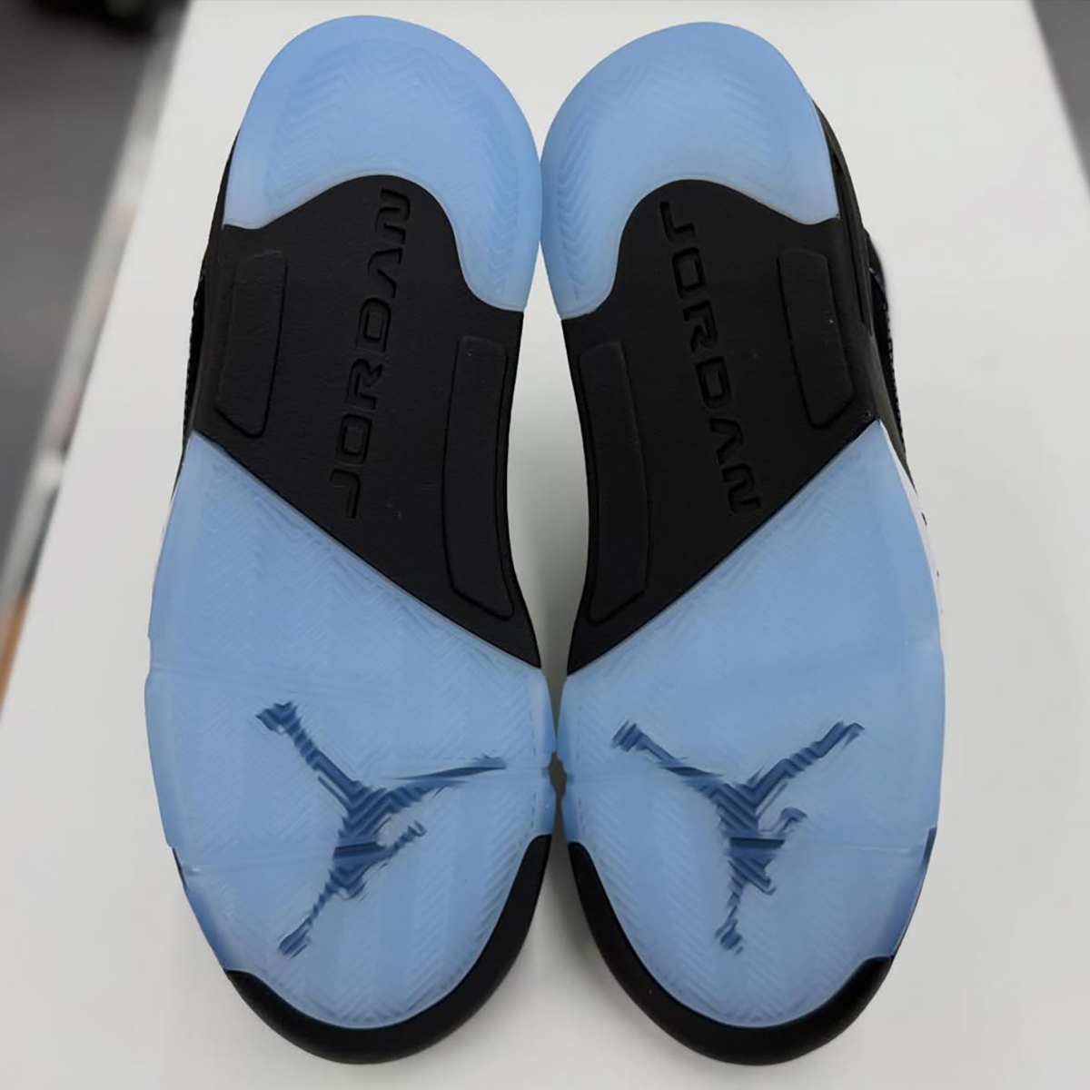 Air Jordan 5 Black University Blue 9