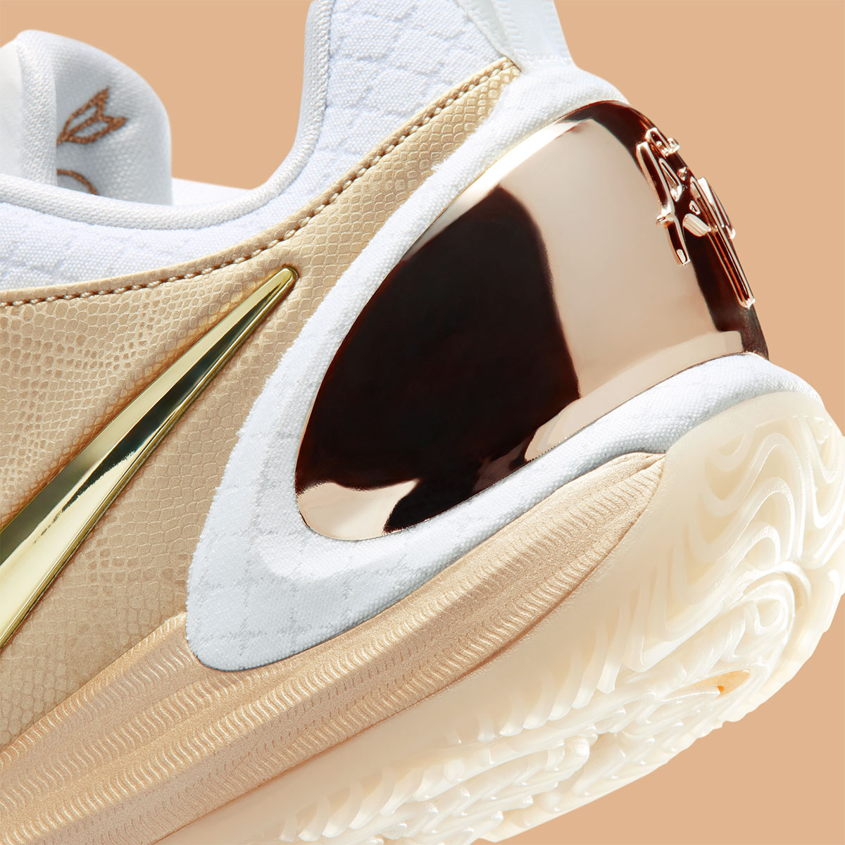 Nike A Two Io8212 900 Gold 8
