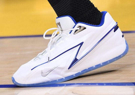 Kevin Durant Debuts Nike KD 19 In White And Blue