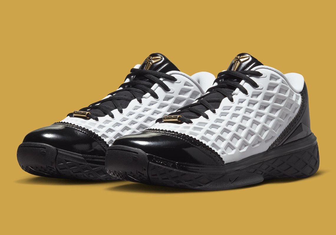 Nike Kobe 3 Low Protro  display picture 2