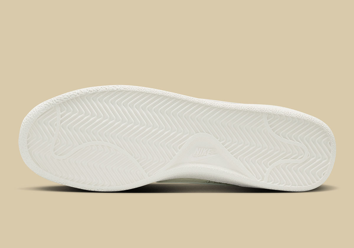 Nike Tennis Classic Premium Pale Ivory Iq5786 100 2