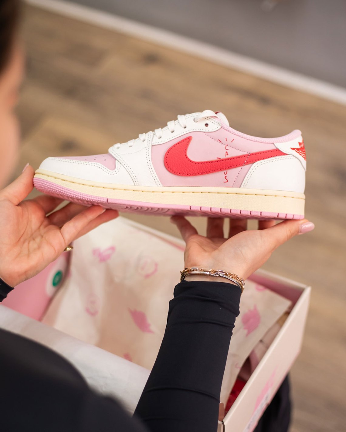 Travis Scott Jordan 1 Low 