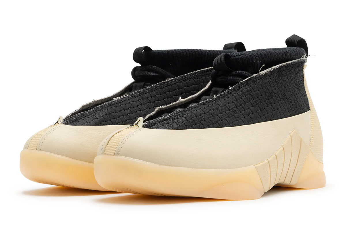 Fresh Shots Of The Air Jordan 15 RE “Black/Muslin”