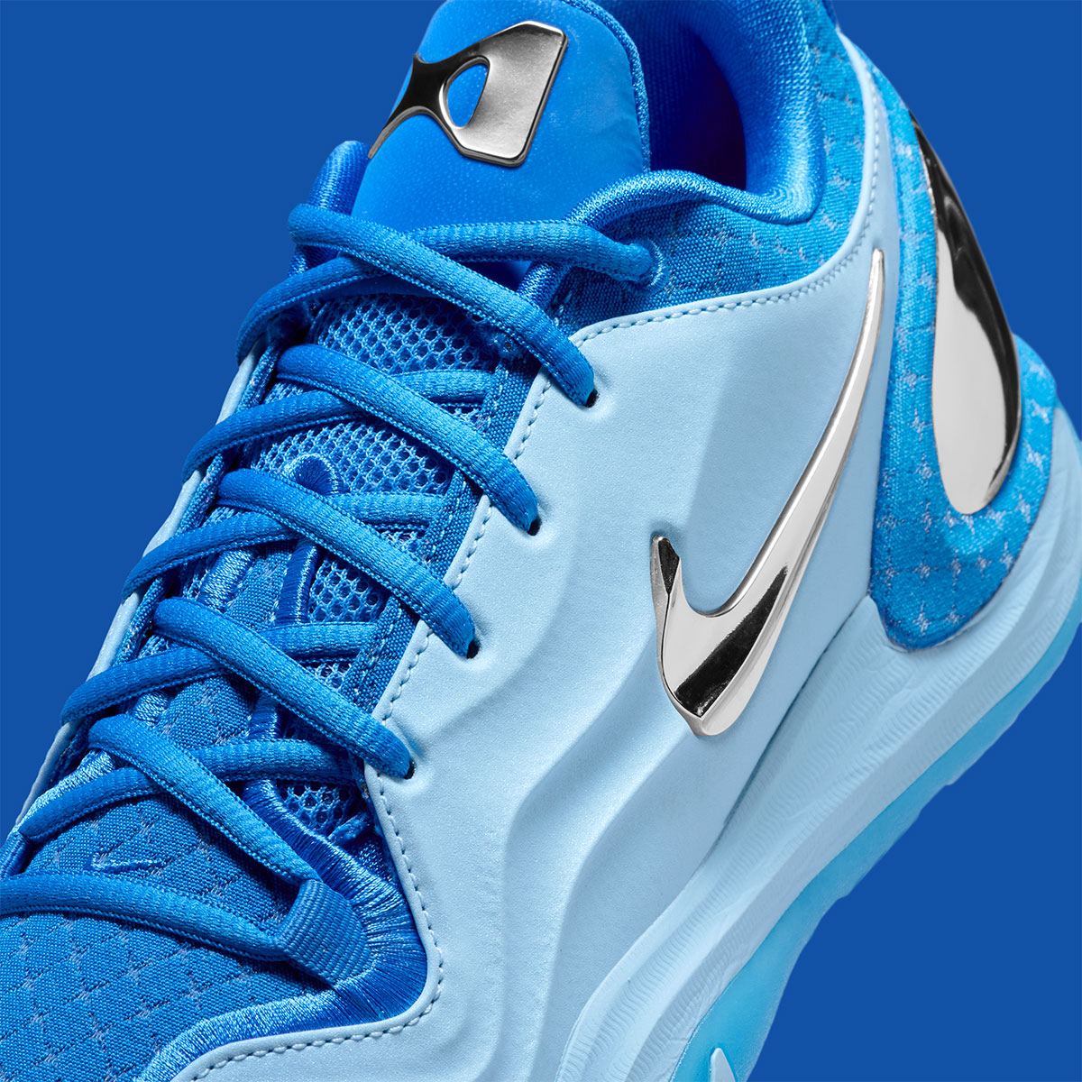 Nike A Two Ih1135 400 7