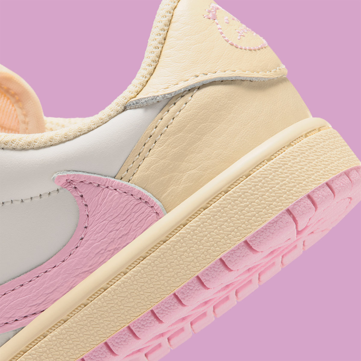 Travis Scott Jordan 1 Low Iq7605 100 7