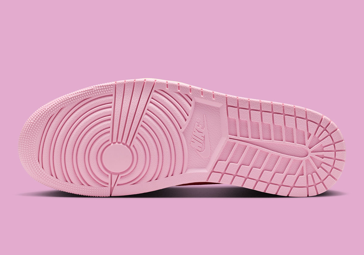 Travis Scott Jordan 1 Low Tropical Pink Iq7604 101 3