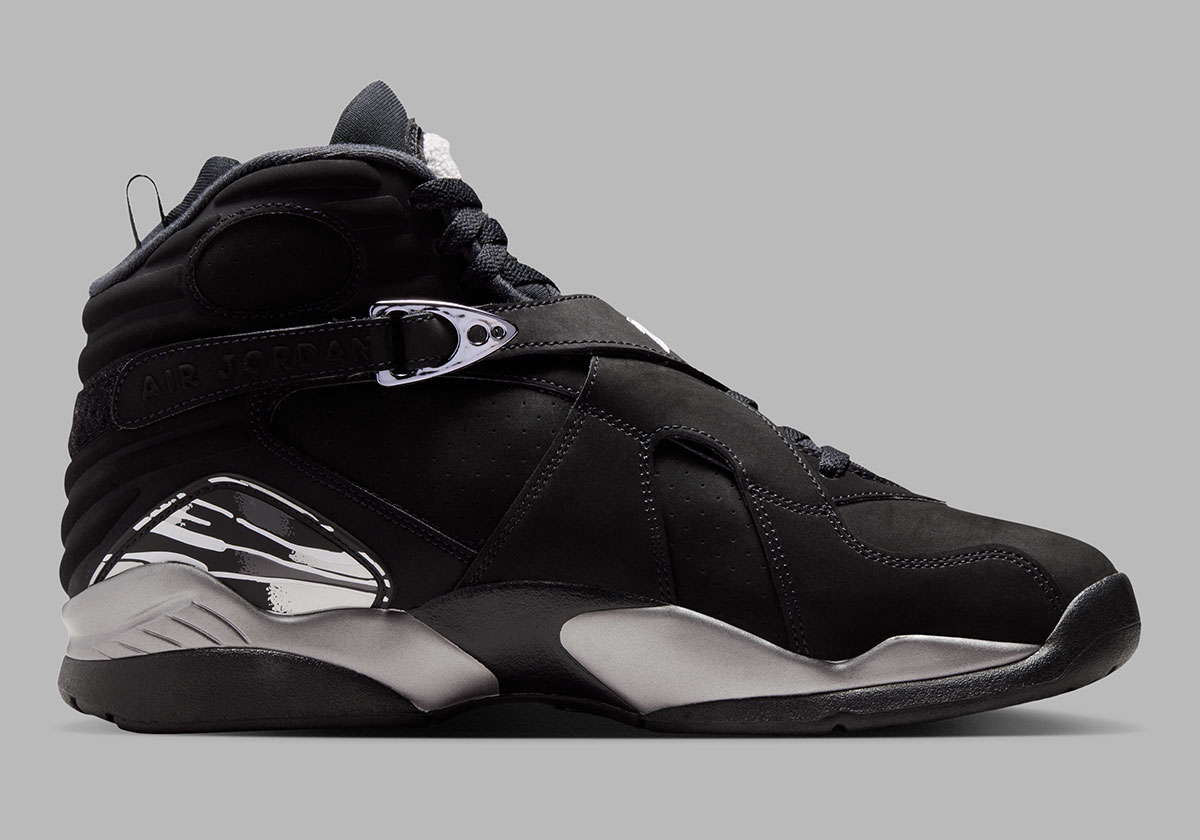 Black Chrome Jordan 8s 2026 4