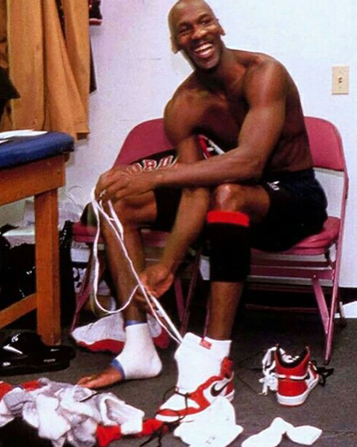 Michael Jordan Air Jordan 1 Madison Square Garden 1998 4