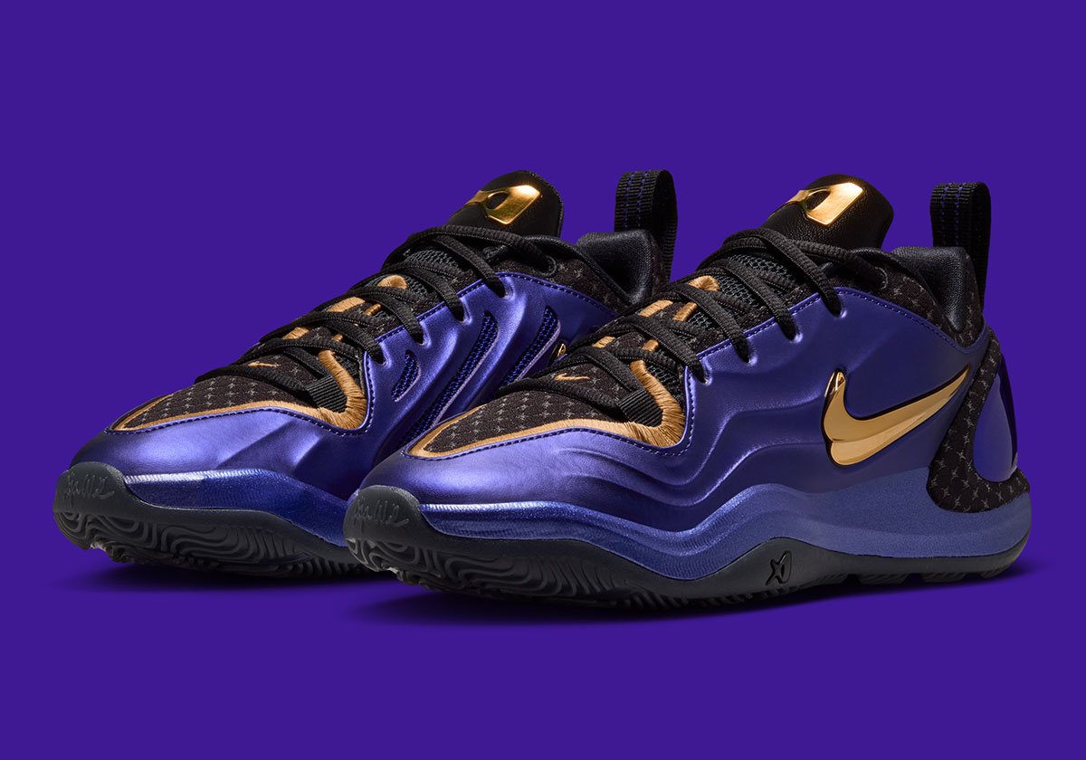 Nike A Two Tb Regency Purple Black Electro Purple Metallic Gold Ir4503 500 2
