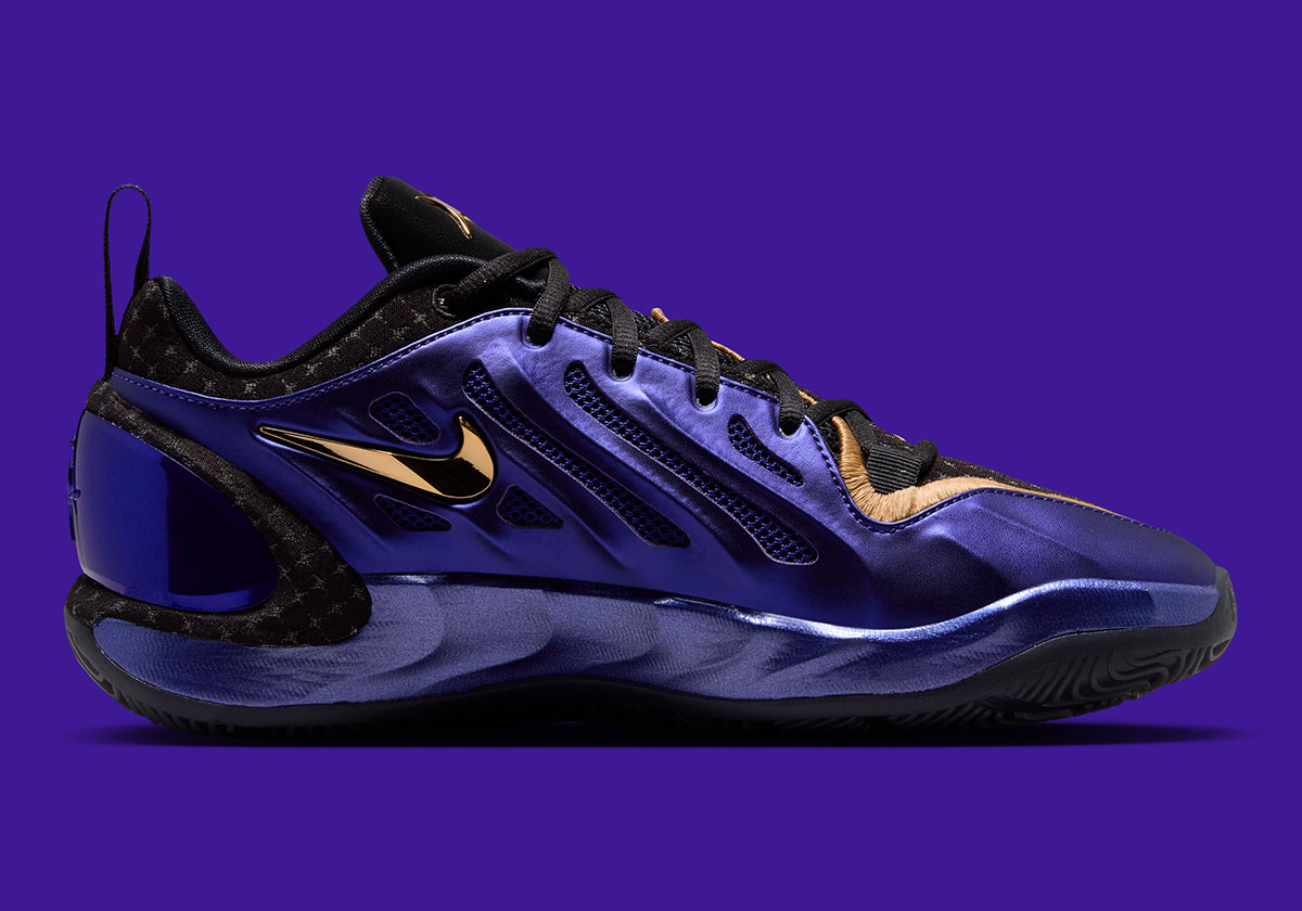 Nike A Two Tb Regency Purple Black Electro Purple Metallic Gold Ir4503 500 4