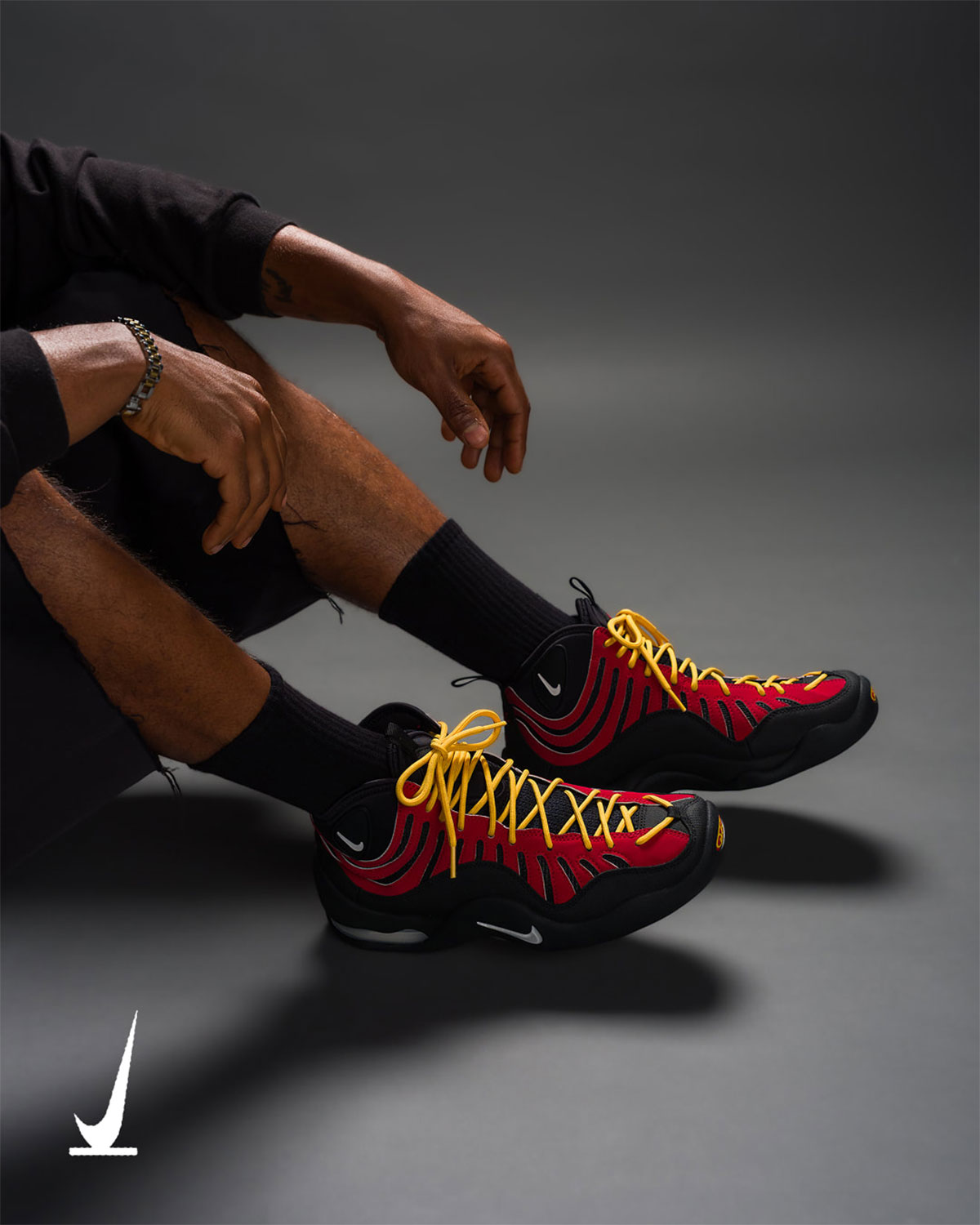 Nike Air Bakin Varsity Red Iq5365 600 2