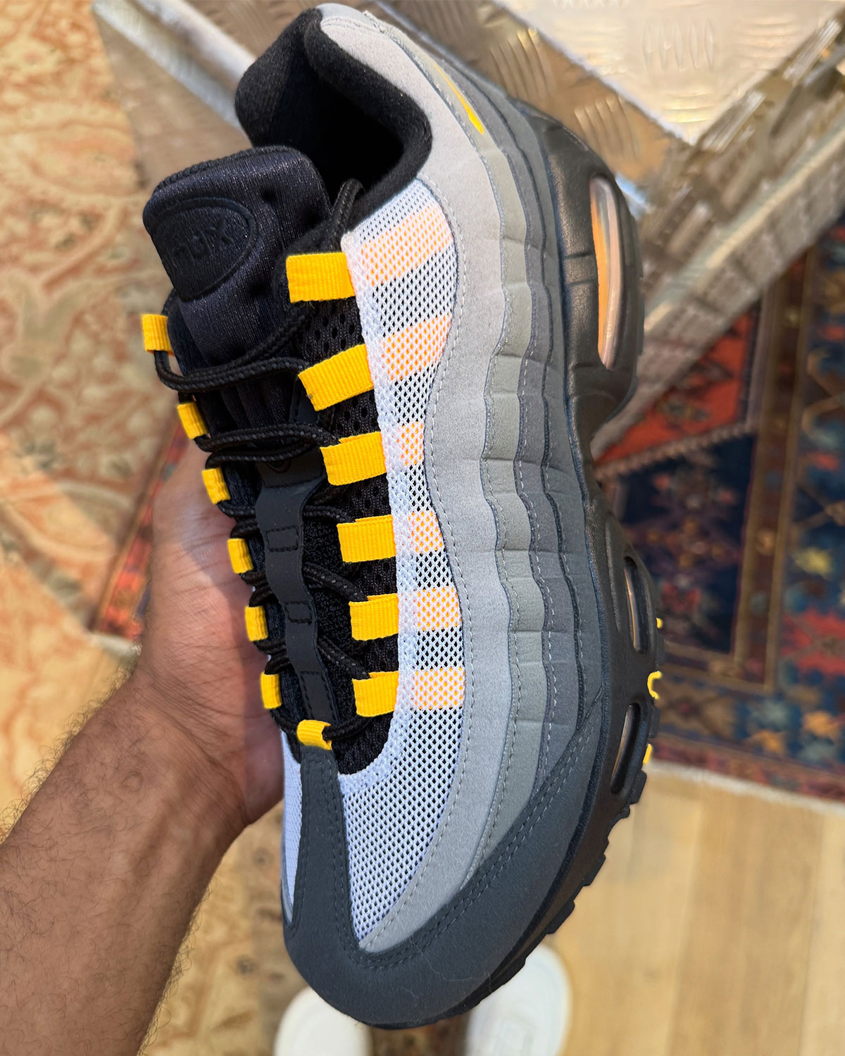 Nike Air Max 95 Black Tongue Big Bubble 9