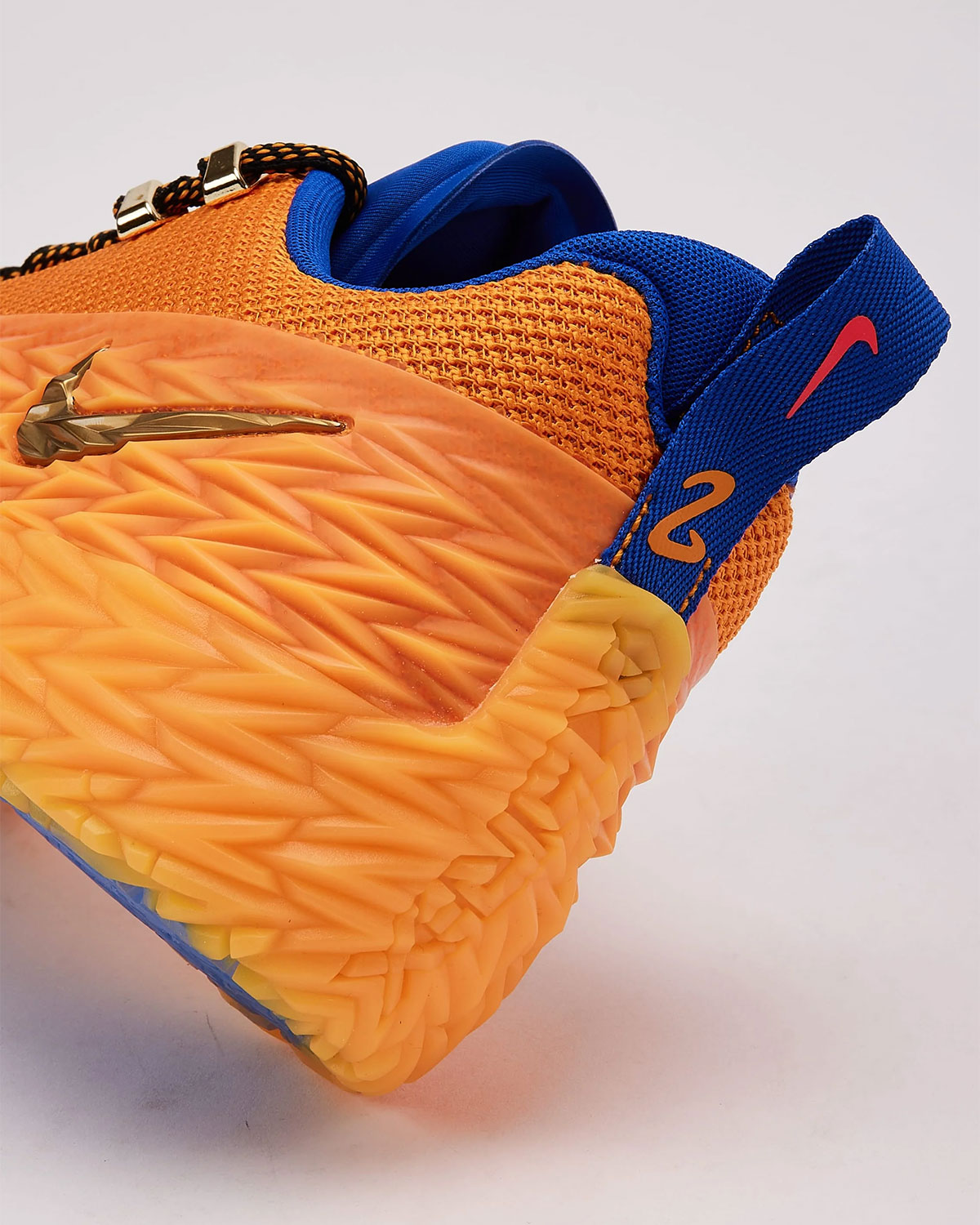 Nike St Charge Iz6735 800 2