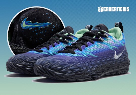 The Nike ST Charge Sparks Up A “Blue Flame”